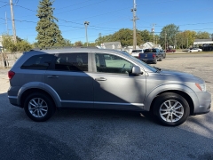 Used 2016  Dodge Journey 4d SUV FWD SXT at Dave White Auto Credit near Sylvania, OH