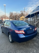 Used 2010  Toyota Camry 4d Sedan LE Auto at Dave White Auto Credit near Sylvania&comma; OH