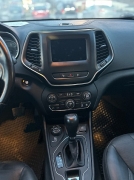 Used 2021  Jeep Cherokee Latitude Lux 4x4 at Dave White Auto Credit near Sylvania&comma; OH
