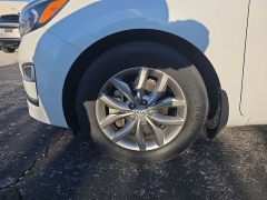 Used 2021  Kia Sedona LX FWD at Dime Down by Frank Leta near Bridgeton&comma; MO