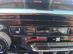 Used 2023  Jeep Grand Cherokee L Limited 4x4 at Dime Down by Frank Leta near Bridgeton&comma; MO