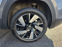 Used 2024  Volkswagen Atlas Cross Sport 2.0T SE w/Technology 4MOTION at Dime Down by Frank Leta near Bridgeton, MO