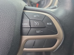 Used 2017  Jeep Cherokee Latitude 4x4 at Dime Down by Frank Leta near Bridgeton&comma; MO