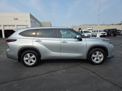 Used 2024 Toyota Highlander LE AWD at Dime Down by Frank Leta near Bridgeton, MO