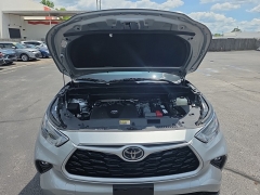 Used 2021 Toyota Highlander XLE AWD at Dime Down by Frank Leta near Bridgeton, MO