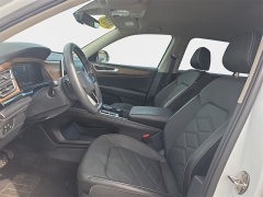 Used 2025 Volkswagen Atlas 2.0T SE w/Technology 4MOTION at Dime Down by Frank Leta near Bridgeton, MO