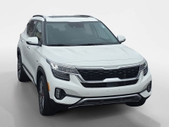 Used 2023  Kia Seltos SX DCT AWD at Dime Down by Frank Leta near Bridgeton&comma; MO