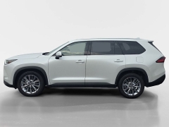 Used 2025  Toyota Grand Highlander Platinum AWD at Dime Down by Frank Leta near Bridgeton&comma; MO