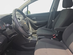 Used 2020  Chevrolet Trax 4d SUV FWD LS at Dime Down by Frank Leta near Bridgeton&comma; MO