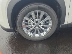 Used 2025  Toyota Grand Highlander Platinum AWD at Dime Down by Frank Leta near Bridgeton&comma; MO