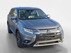 Used 2020  Mitsubishi Outlander SE FWD at Dime Down by Frank Leta near Bridgeton, MO