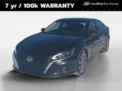  2023 Nissan Altima 2.5 SL Sedan at Dime Down by Frank Leta near Bridgeton, MO