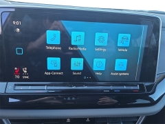 Used 2024  Volkswagen Atlas 2&period;0T Peak Edition SE w&sol;Tech 4MOTION at Dime Down by Frank Leta near Bridgeton&comma; MO