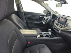 Used 2024  Nissan Altima 2&period;5 SV Sedan at Dime Down by Frank Leta near Bridgeton&comma; MO