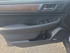 Used 2017  Subaru Outback 4d SUV 2&period;5i Limited at Dime Down by Frank Leta near Bridgeton&comma; MO