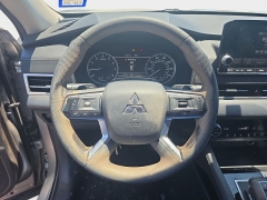Used 2022  Mitsubishi Outlander ES FWD at Dime Down by Frank Leta near Bridgeton&comma; MO