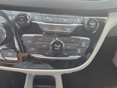 Used 2023  Chrysler Pacifica Touring L FWD at Dime Down by Frank Leta near Bridgeton&comma; MO