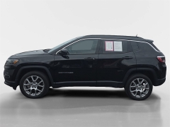 Used 2022  Jeep Compass Latitude Lux 4x4 at Dime Down by Frank Leta near Bridgeton&comma; MO