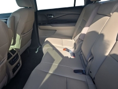Used 2020  Honda Pilot 4d SUV AWD Touring 8-Passenger at Dime Down by Frank Leta near Bridgeton&comma; MO