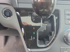 Used 2017  Toyota Sienna Limited Premium FWD 7-Passenger &lpar;Natl&rpar; at Dime Down by Frank Leta near Bridgeton&comma; MO