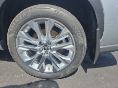 Used 2022  Toyota Highlander Limited AWD at Dime Down by Frank Leta near Bridgeton&comma; MO