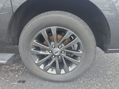 Used 2020  Ford Expedition Max 4d SUV 4WD Limited at Dime Down by Frank Leta near Bridgeton&comma; MO