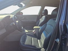 Used 2019 Kia Niro Plug-In Hybrid 4d SUV LX at Dime Down by Frank Leta near Bridgeton, MO