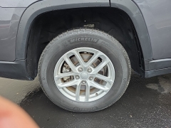 Used 2023 Jeep Grand Cherokee L Laredo 4x4 at Dime Down by Frank Leta near Bridgeton, MO