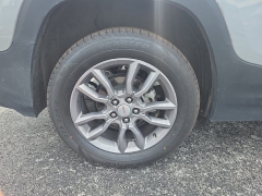 Used 2024  GMC Terrain FWD 4dr SLT at Dime Down by Frank Leta near Bridgeton&comma; MO