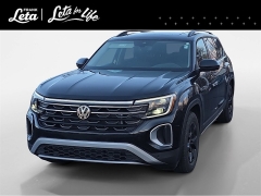  2024 Volkswagen Atlas 2&period;0T Peak Edition SE w&sol;Tech 4MOTION at Dime Down by Frank Leta near Bridgeton&comma; MO