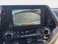 Used 2024  Toyota Highlander LE AWD at Dime Down by Frank Leta near Bridgeton, MO