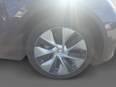 Used 2023  Tesla Model Y Long Range AWD at Dime Down by Frank Leta near Bridgeton&comma; MO