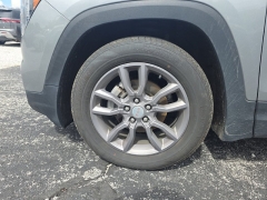 Used 2024  GMC Terrain FWD 4dr SLT at Dime Down by Frank Leta near Bridgeton&comma; MO