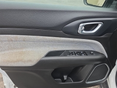 Used 2024  Jeep Compass Latitude 4x4 at Dime Down by Frank Leta near Bridgeton, MO