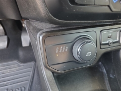 Used 2021  Jeep Renegade Limited 4x4 at Dime Down by Frank Leta near Bridgeton, MO