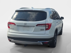 Used 2020  Honda Pilot 4d SUV AWD Touring 8-Passenger at Dime Down by Frank Leta near Bridgeton&comma; MO