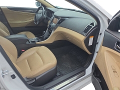 Used 2013 Hyundai Sonata Hybrid 4dr Sdn Limited w/Panoramic Sunroof Pkg at Dime Down by Frank Leta near Bridgeton, MO