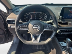 Used 2024  Nissan Altima 2&period;5 SV Sedan at Dime Down by Frank Leta near Bridgeton&comma; MO