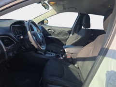 Used 2019  Jeep Cherokee 4d SUV FWD Latitude 2&period;4L at Dime Down by Frank Leta near Bridgeton&comma; MO