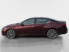 Used 2023  Nissan Altima 2.5 SL AWD Sedan at Dime Down by Frank Leta near Bridgeton, MO