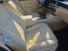 Used 2013  Lexus ES 350 4dr Sdn at Dime Down by Frank Leta near Bridgeton&comma; MO