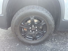 Used 2023  GMC Acadia AWD 4dr AT4 at Dime Down by Frank Leta near Bridgeton&comma; MO