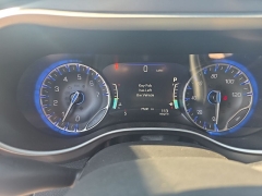 Used 2023  Chrysler Pacifica Touring L FWD at Dime Down by Frank Leta near Bridgeton&comma; MO
