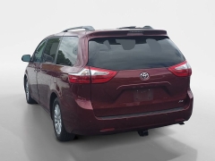Used 2017  Toyota Sienna Limited Premium FWD 7-Passenger &lpar;Natl&rpar; at Dime Down by Frank Leta near Bridgeton&comma; MO