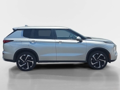 Used 2024  Mitsubishi Outlander SE Black Edition FWD at Dime Down by Frank Leta near Bridgeton&comma; MO