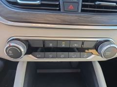 Used 2025  Nissan Altima SV AWD at Dime Down by Frank Leta near Bridgeton&comma; MO