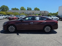 Used 2024 Nissan Altima 2.5 SV Sedan at Dime Down by Frank Leta near Bridgeton, MO