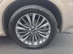 Used 2018  INFINITI QX80 4d SUV AWD at Dime Down by Frank Leta near Bridgeton&comma; MO