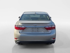 Used 2013  Lexus ES 350 4dr Sdn at Dime Down by Frank Leta near Bridgeton&comma; MO