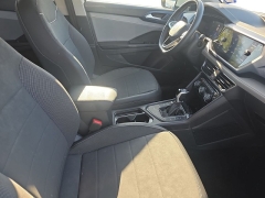 Used 2024  Volkswagen Taos SE FWD at Dime Down by Frank Leta near Bridgeton&comma; MO